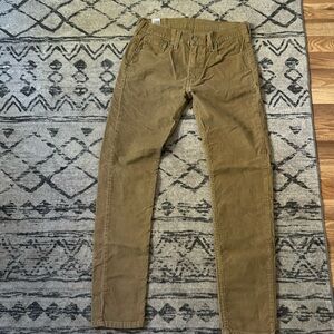 Levi’s corduroys 512 30x 32